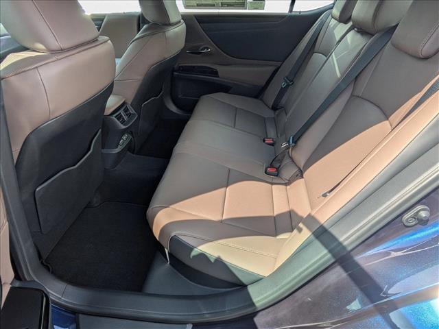 new 2025 Lexus ES 300h car, priced at $48,355