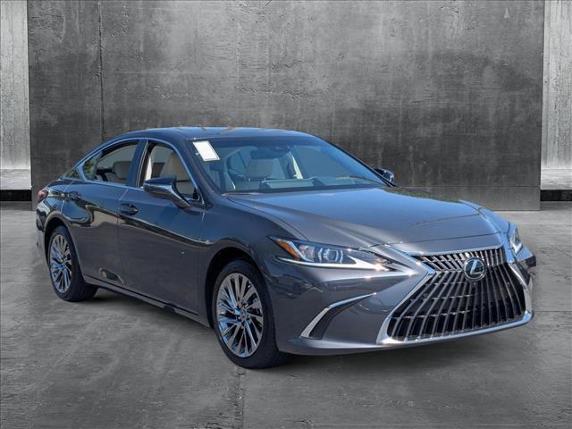 new 2025 Lexus ES 300h car, priced at $51,801