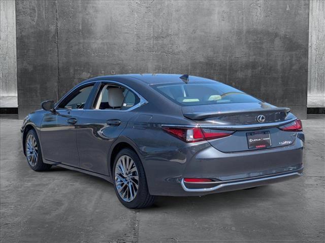 new 2025 Lexus ES 300h car, priced at $51,801