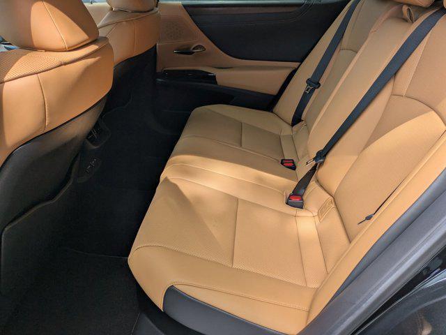 new 2025 Lexus ES 300h car, priced at $48,387