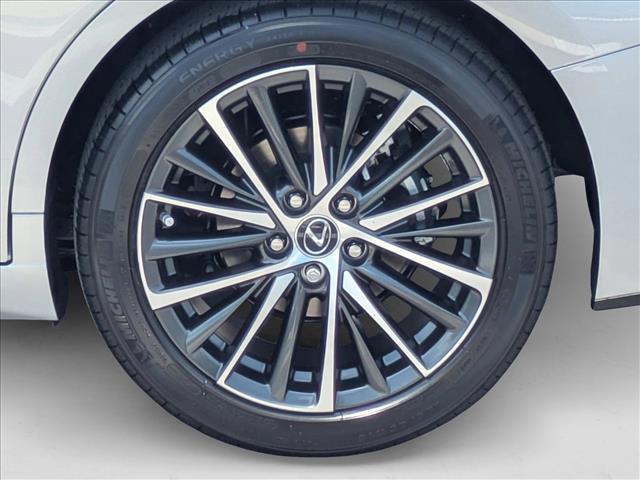 new 2025 Lexus ES 350 car, priced at $48,009
