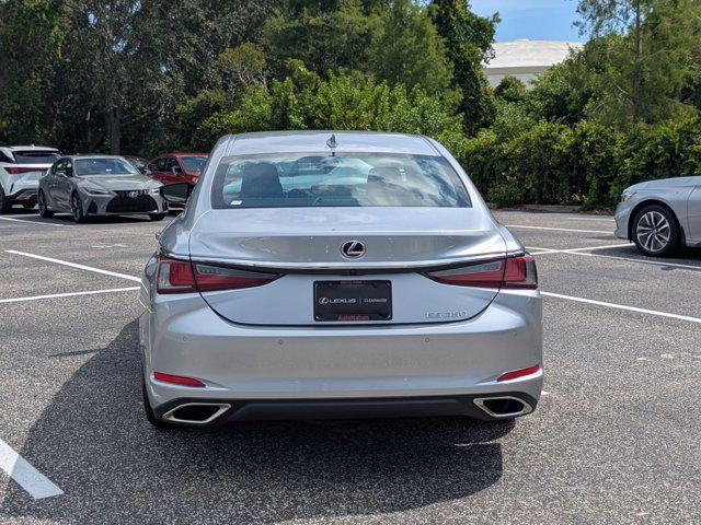 new 2025 Lexus ES 350 car, priced at $46,041