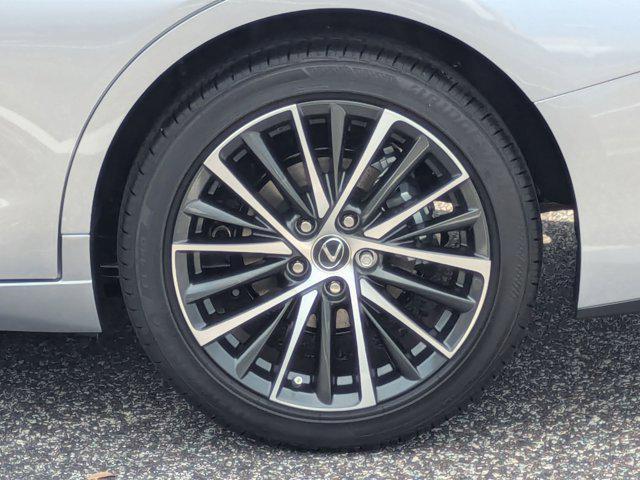 new 2025 Lexus ES 350 car, priced at $46,041