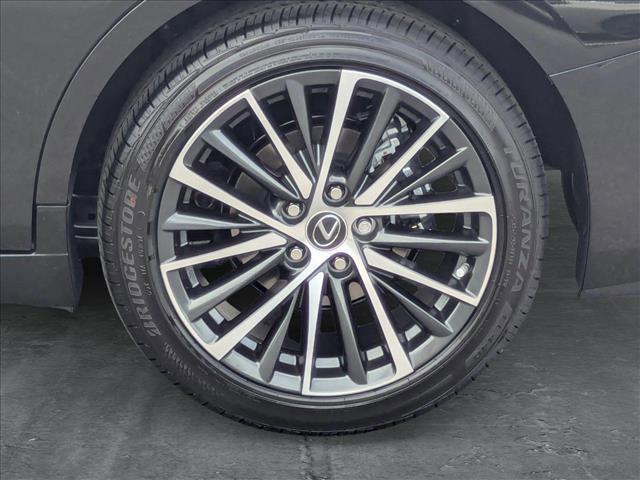 new 2025 Lexus ES 350 car, priced at $45,235
