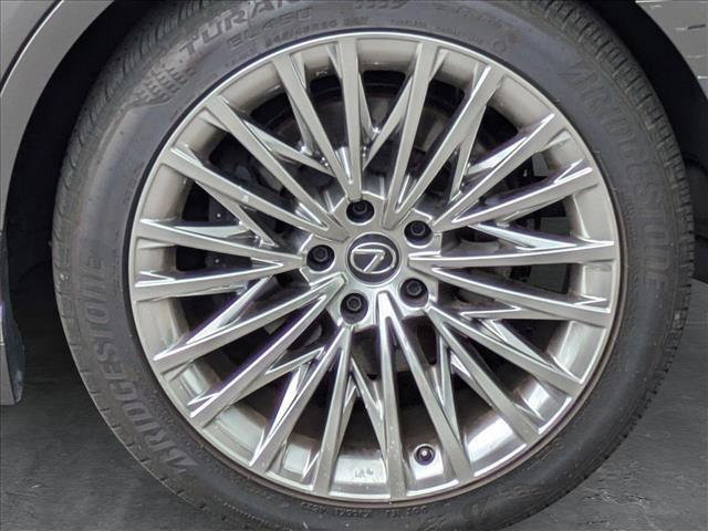 used 2024 Lexus LS 500 car, priced at $74,961