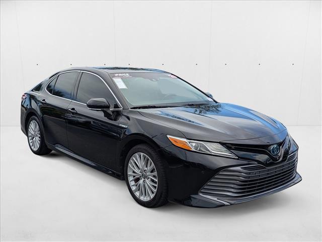 used 2020 Toyota Camry Hybrid car, priced at $20,989