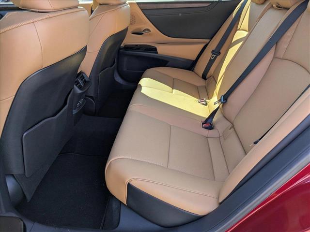 new 2025 Lexus ES 350 car, priced at $45,549