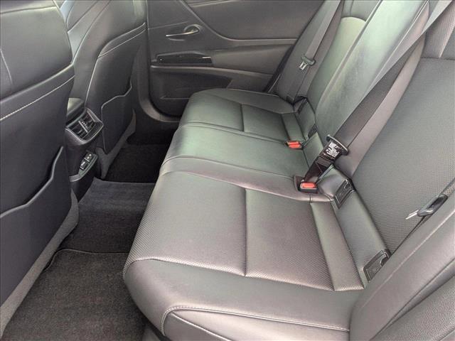 used 2022 Lexus ES 300h car, priced at $41,955