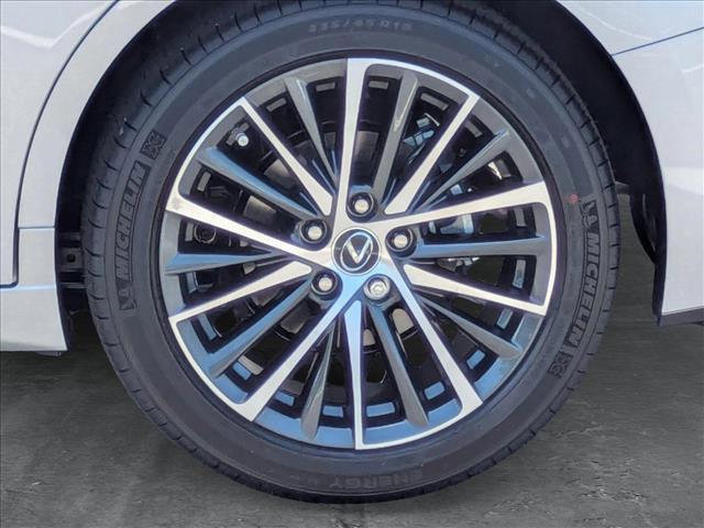 new 2025 Lexus ES 350 car, priced at $45,781