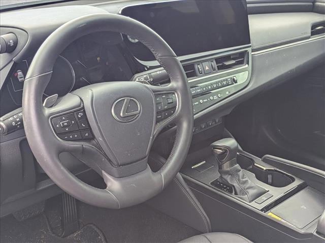 used 2023 Lexus ES 350 car, priced at $37,998