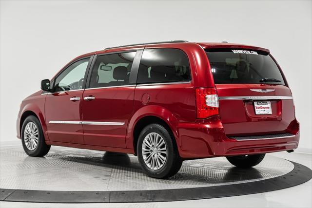 used 2016 Chrysler Town & Country car, priced at $14,995