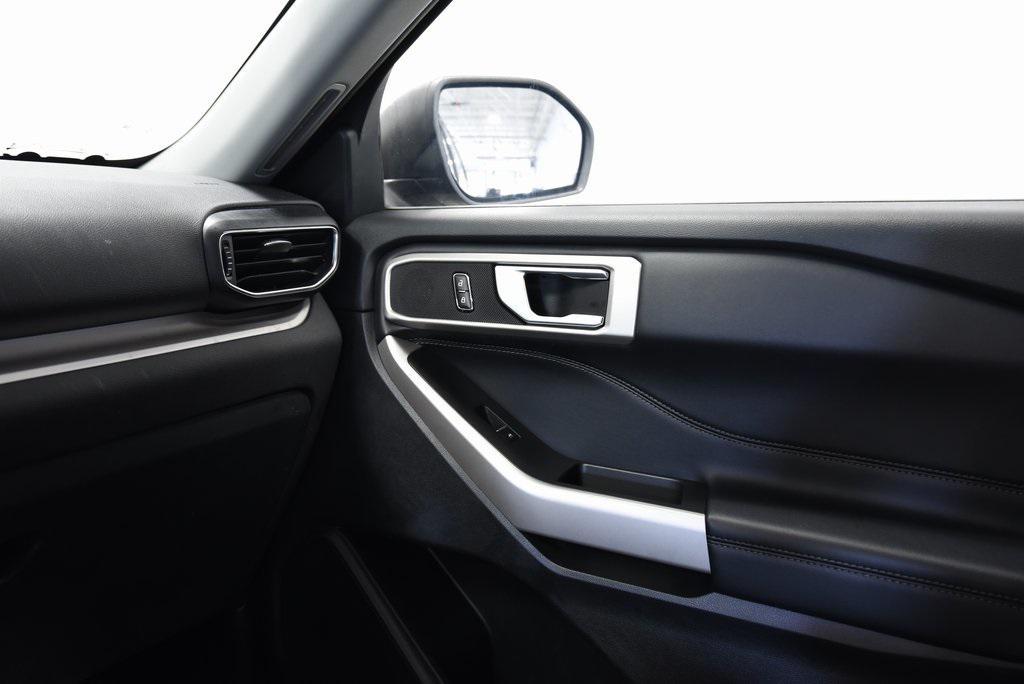 used 2023 Ford Explorer car, priced at $31,649