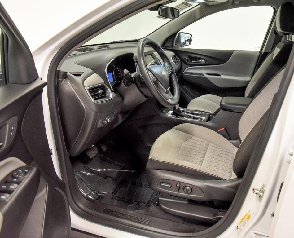 used 2024 Chevrolet Equinox car, priced at $22,380