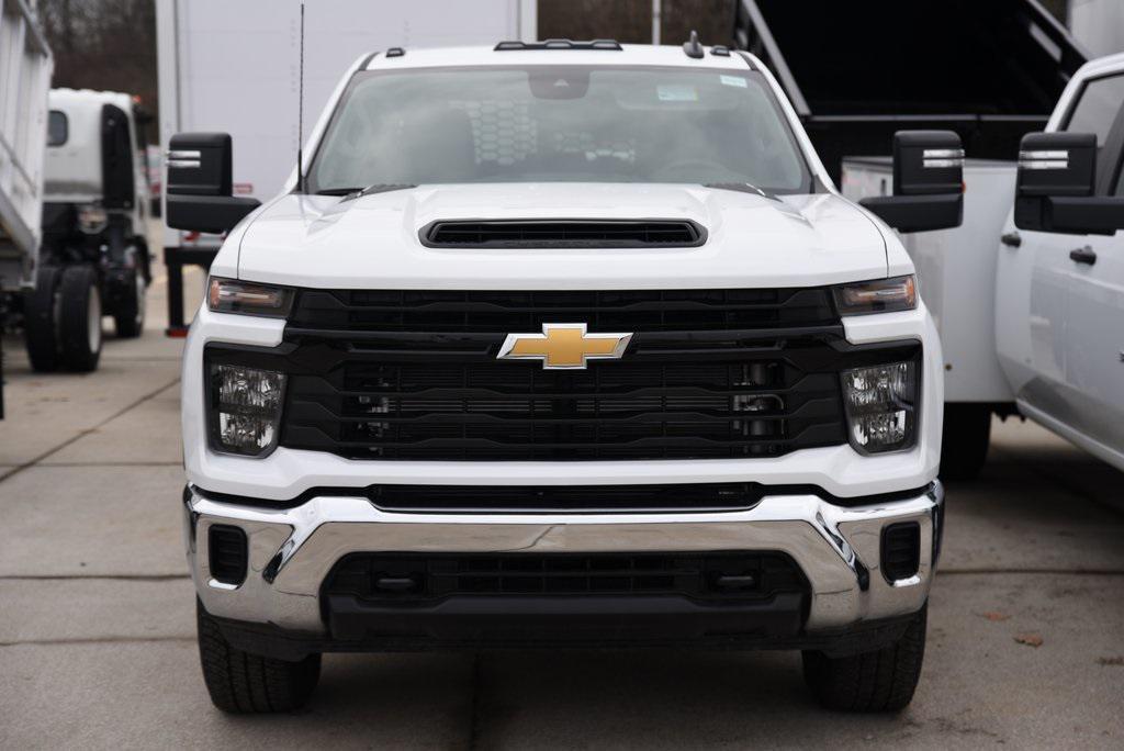 new 2024 Chevrolet Silverado 3500 car, priced at $69,990