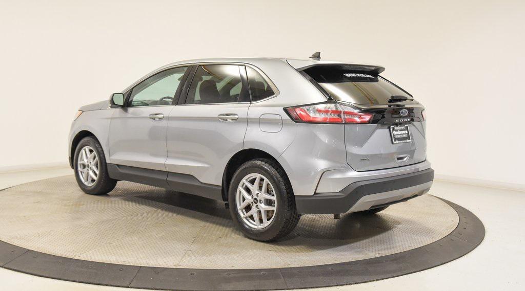 used 2024 Ford Edge car, priced at $24,400