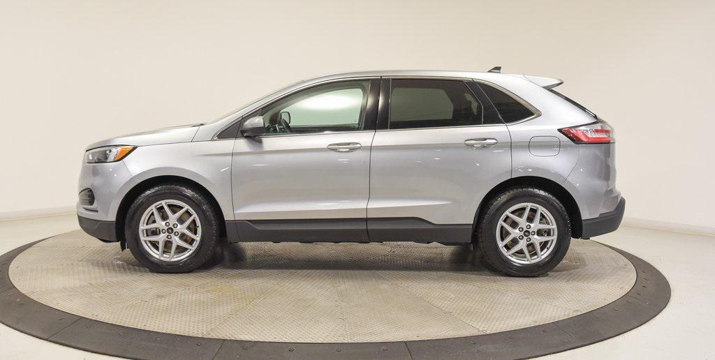used 2024 Ford Edge car, priced at $24,400