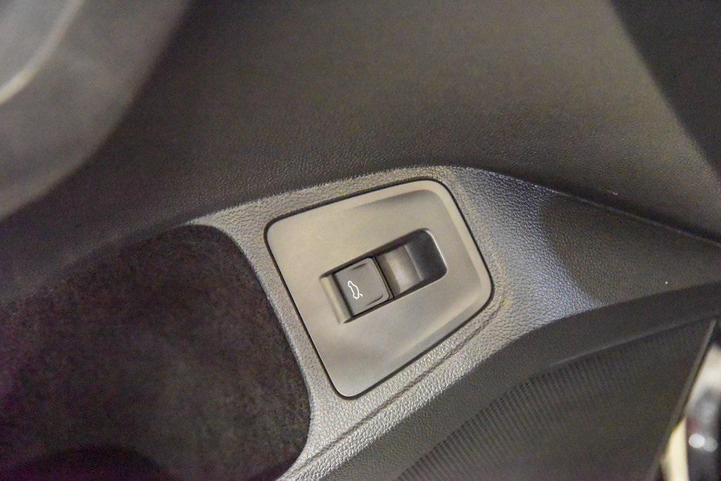 used 2022 Volkswagen Tiguan car, priced at $19,999