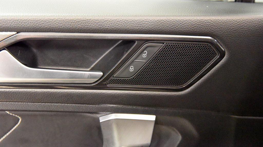 used 2022 Volkswagen Tiguan car, priced at $19,999