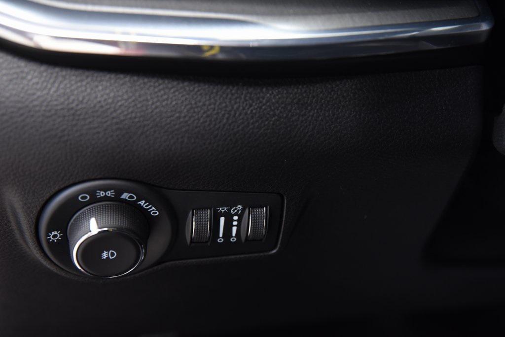 used 2022 Jeep Compass car, priced at $21,780