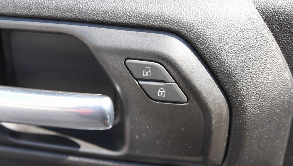 used 2021 Chevrolet Silverado 2500 car, priced at $39,200