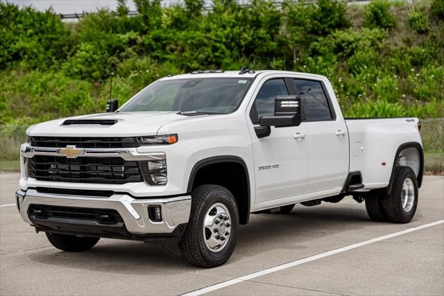 new 2024 Chevrolet Silverado 3500 car, priced at $74,440