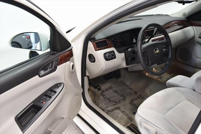used 2009 Chevrolet Impala car, priced at $7,995