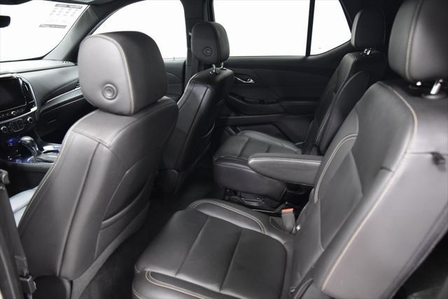 used 2022 Chevrolet Traverse car, priced at $33,388
