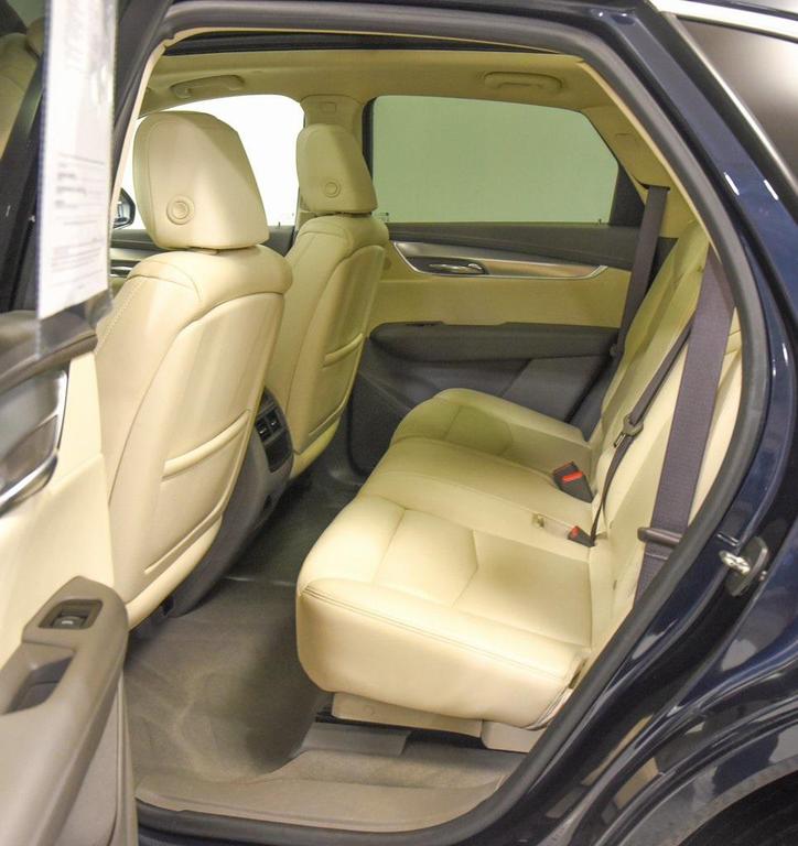 used 2017 Cadillac XT5 car, priced at $15,500