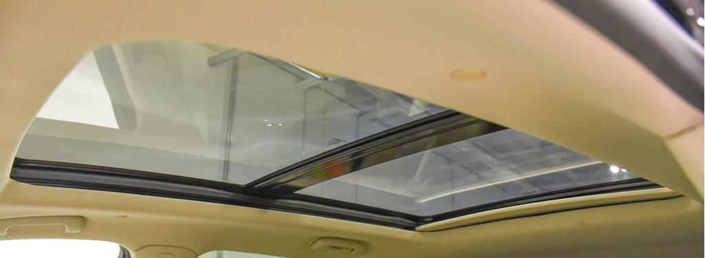 used 2017 Cadillac XT5 car, priced at $15,500