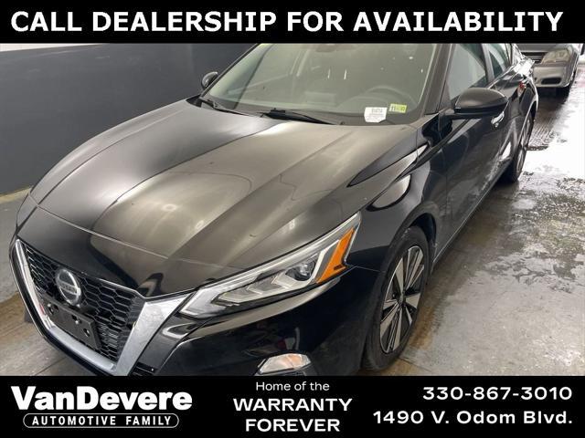 used 2022 Nissan Altima car, priced at $21,995
