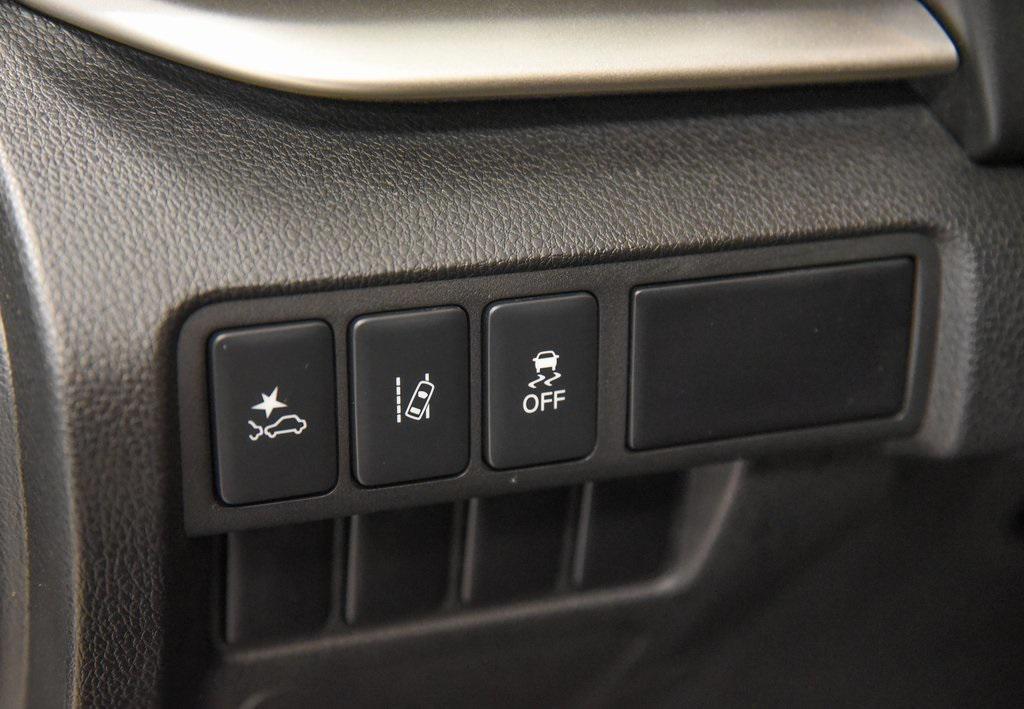 used 2024 Mitsubishi Eclipse Cross car, priced at $20,580