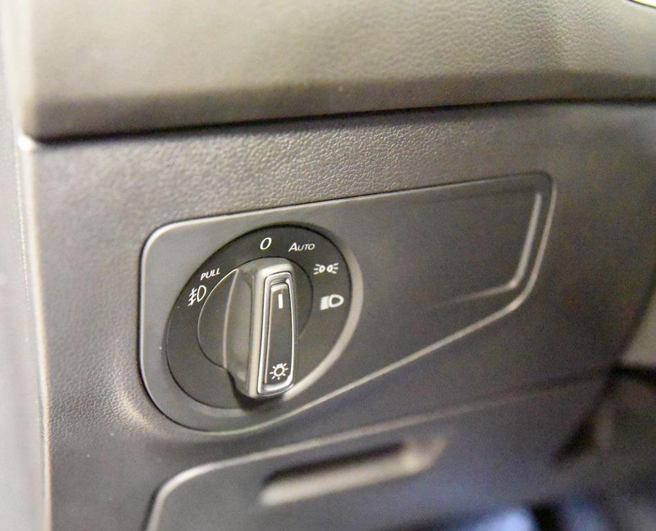 used 2021 Volkswagen Tiguan car, priced at $20,999