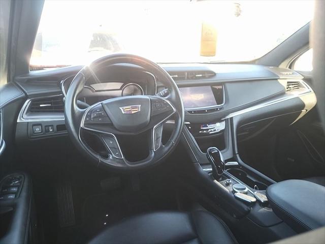 used 2021 Cadillac XT5 car, priced at $25,995