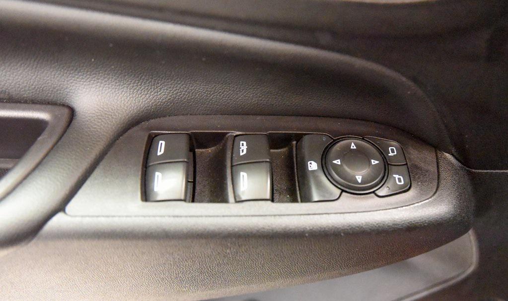 used 2020 Chevrolet Equinox car, priced at $18,000