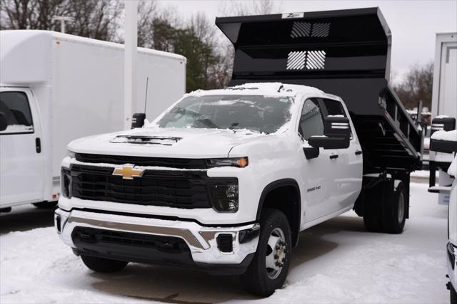 new 2024 Chevrolet Silverado 3500 car, priced at $68,697