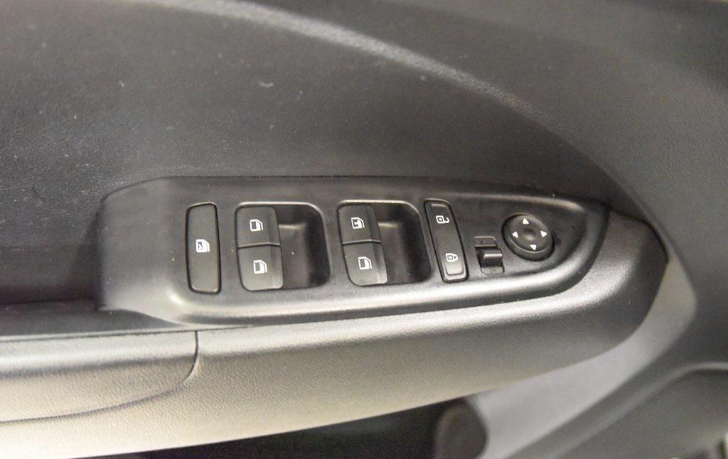 used 2021 Hyundai Venue car, priced at $13,300