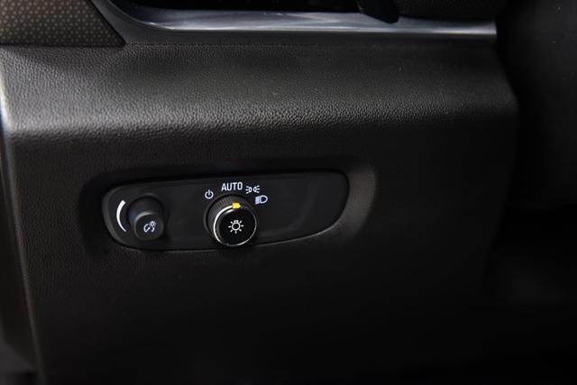 used 2023 Chevrolet Traverse car, priced at $34,995