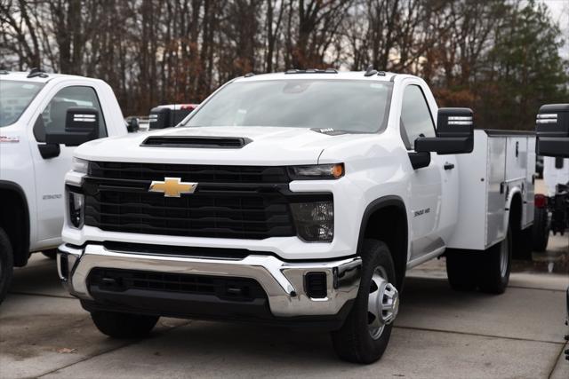 new 2025 Chevrolet Silverado 3500 car, priced at $65,523