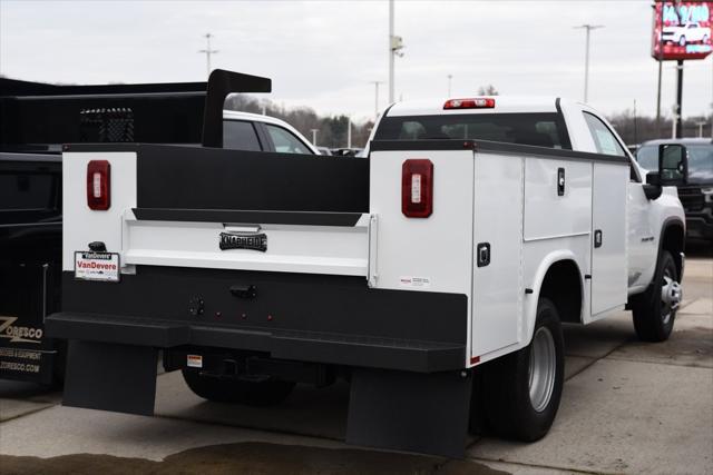 new 2025 Chevrolet Silverado 3500 car, priced at $65,523