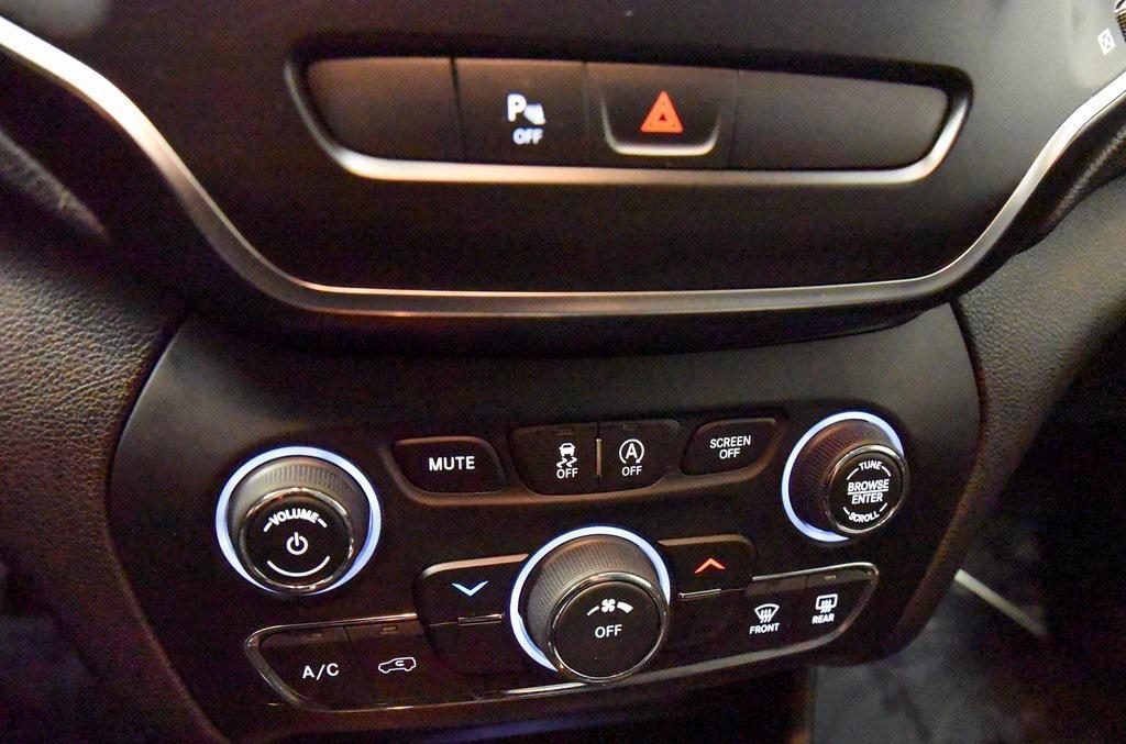 used 2019 Jeep Cherokee car, priced at $15,000