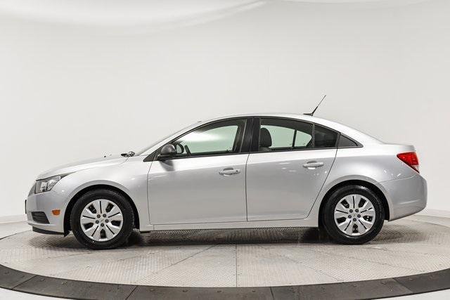 used 2014 Chevrolet Cruze car, priced at $9,795