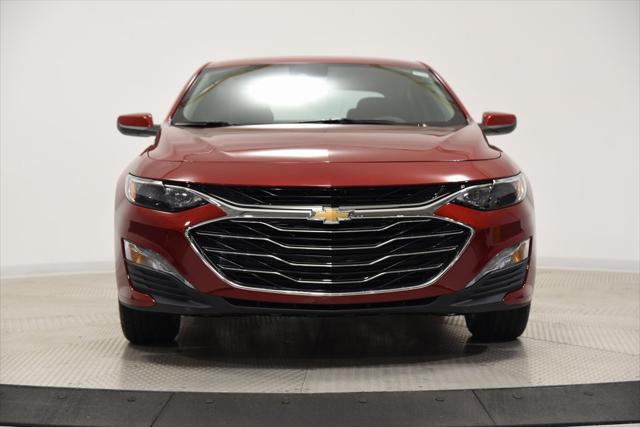 new 2025 Chevrolet Malibu car, priced at $29,034