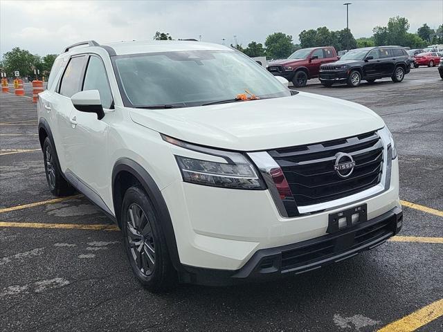 used 2022 Nissan Pathfinder car, priced at $27,995