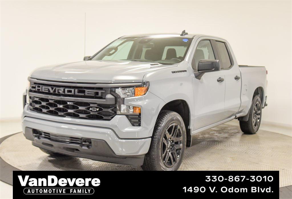 used 2025 Chevrolet Silverado 1500 car, priced at $38,999