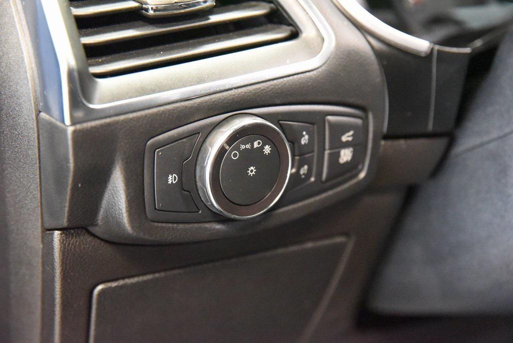 used 2019 Ford Edge car, priced at $22,000