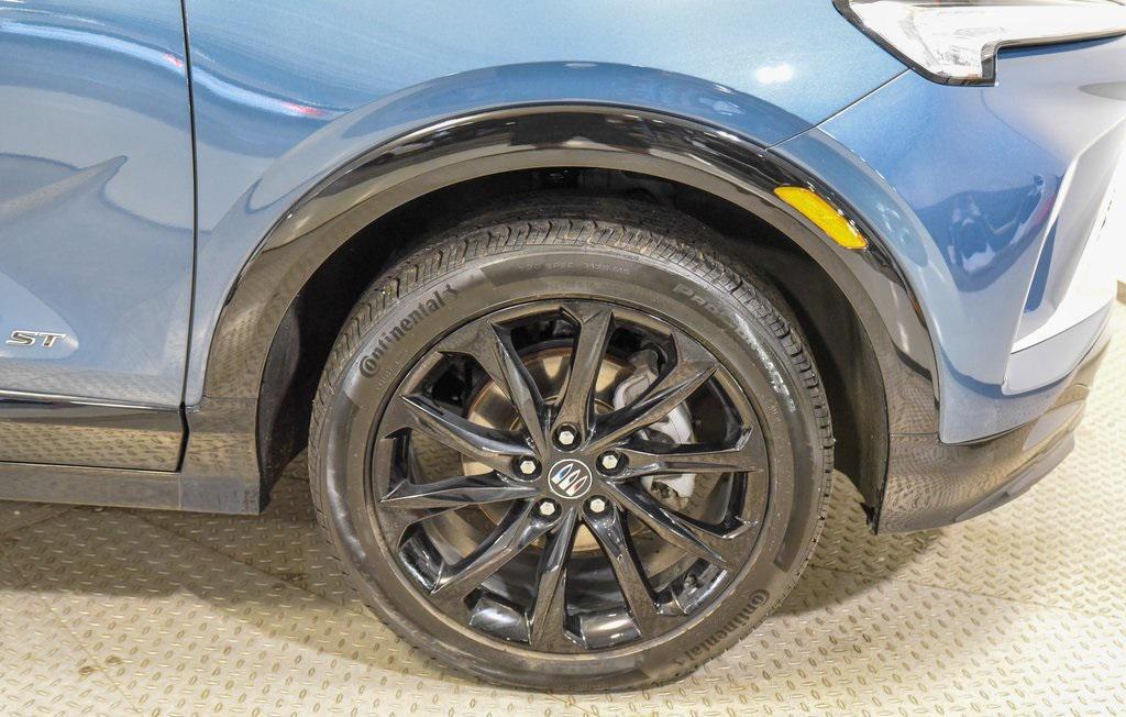 used 2025 Buick Encore GX car, priced at $25,500