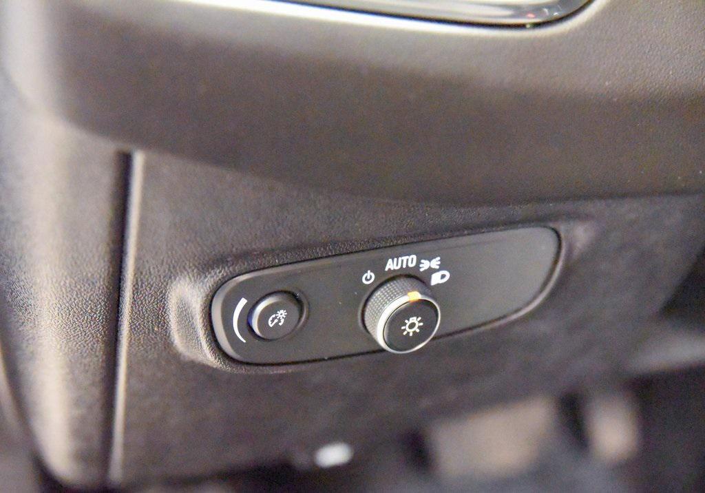 used 2019 Chevrolet Equinox car, priced at $15,695