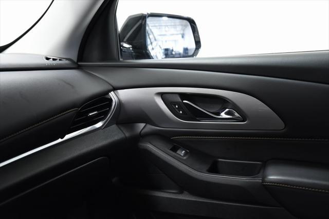 used 2018 Chevrolet Traverse car, priced at $15,595
