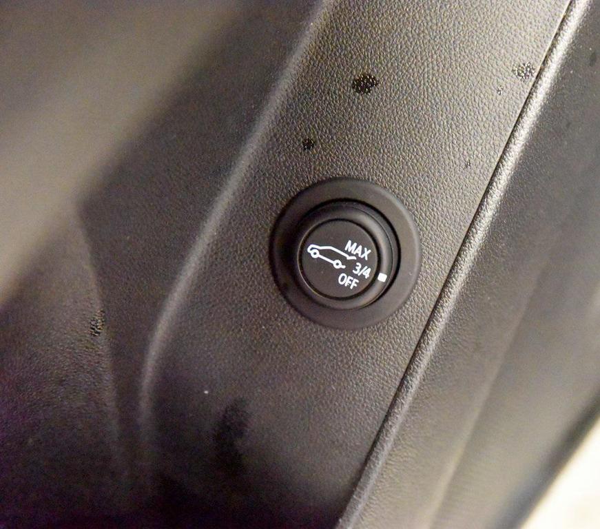 used 2022 Chevrolet Equinox car, priced at $18,290