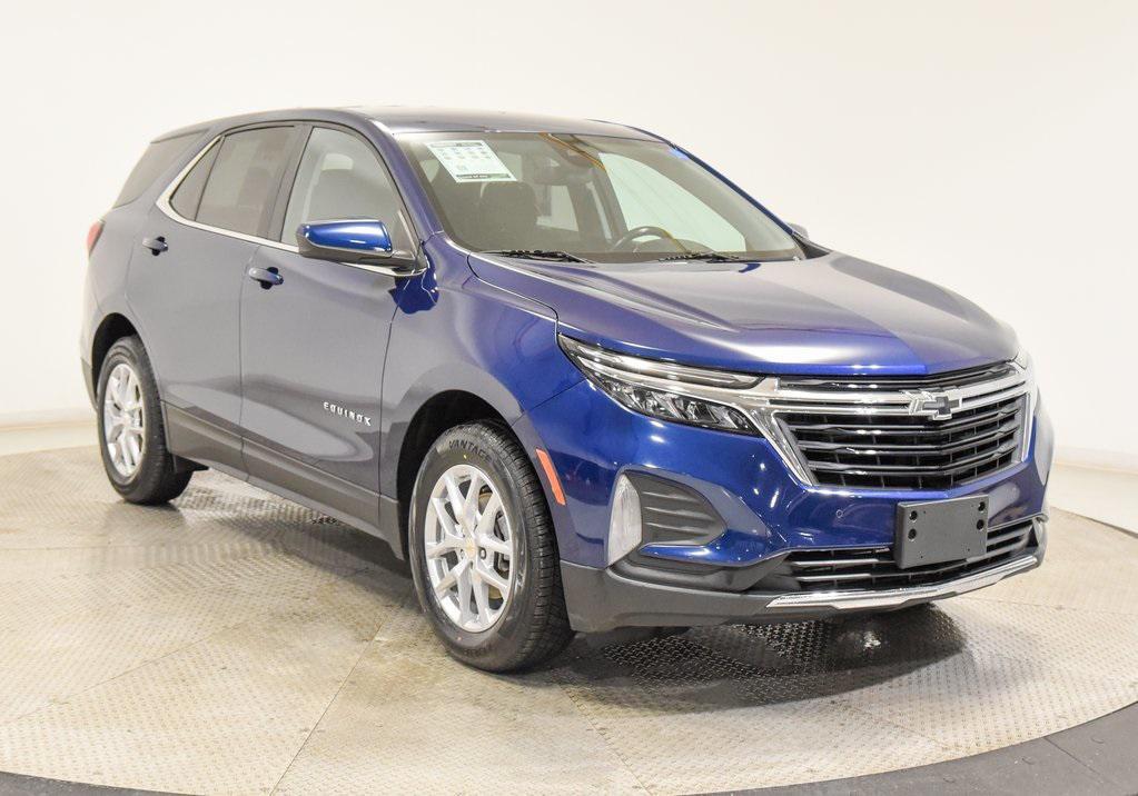 used 2022 Chevrolet Equinox car, priced at $18,290